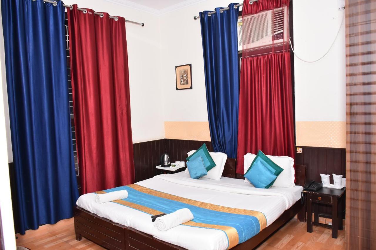 The Abodes House Hotel Greater Noida Kültér fotó
